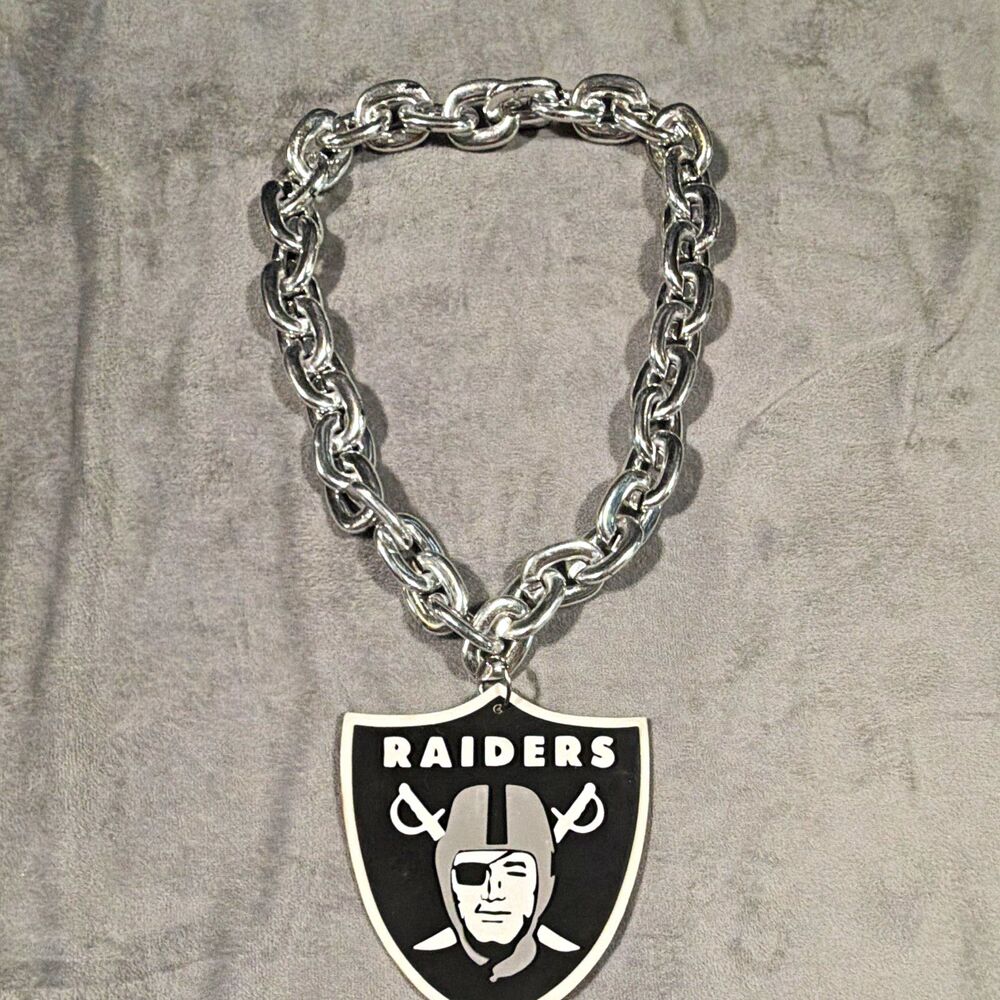 Las Vegas Raiders NFL Shield Logo Pendant Necklace Silver/Black/White